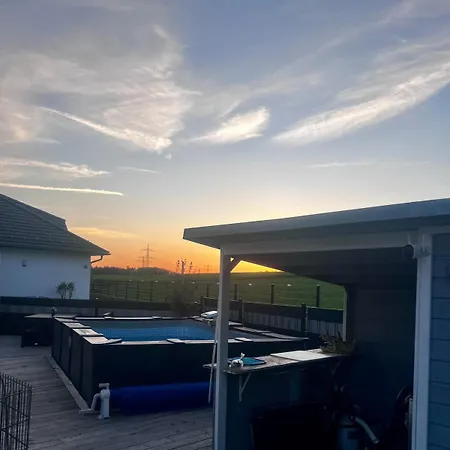 Modern Attic With Pool View Ac And Gym Apartman