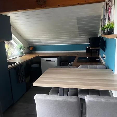 Modern Attic With Pool View Ac And Gym * Hutschenhausen