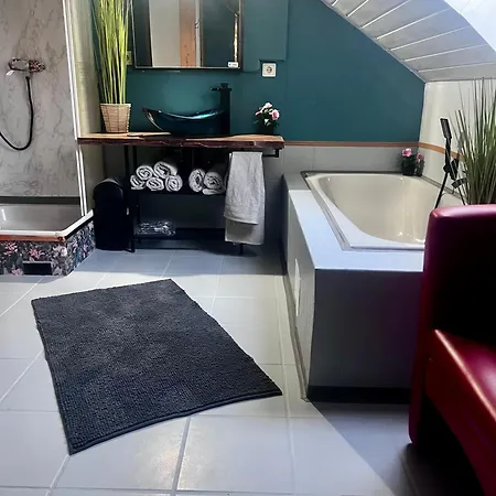 Apartman Modern Attic With Pool View Ac And Gym *