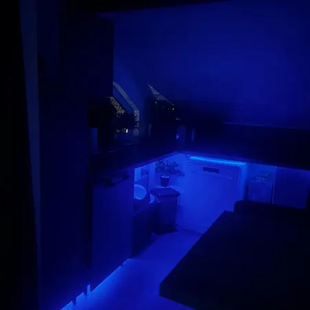 Apartman Modern Attic With Pool View Ac And Gym *