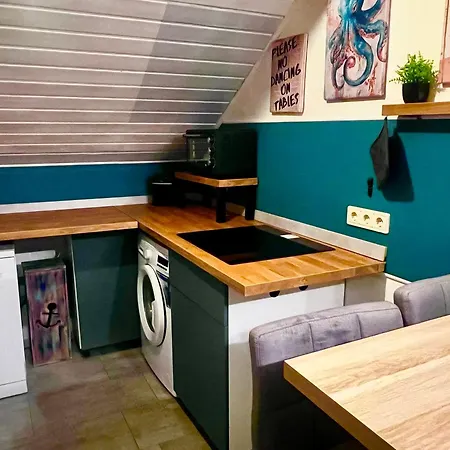 Modern Attic Apartment Hutschenhausen