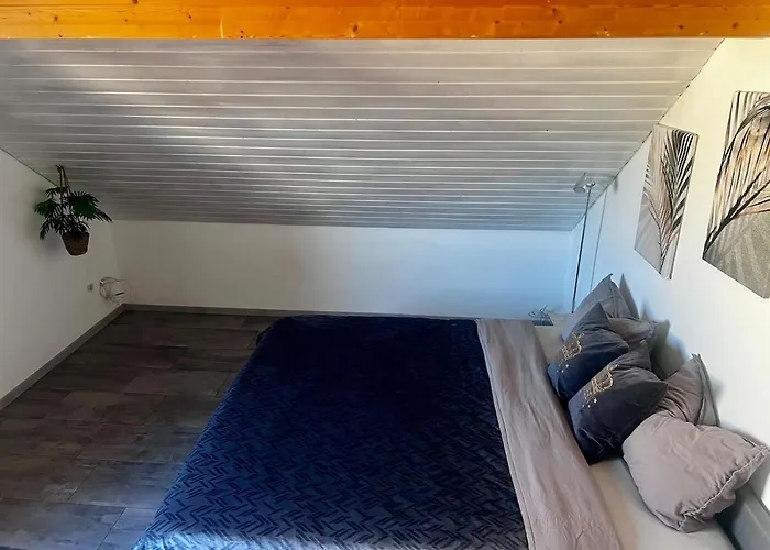 דירה Modern Attic With Pool View Ac And Gym *