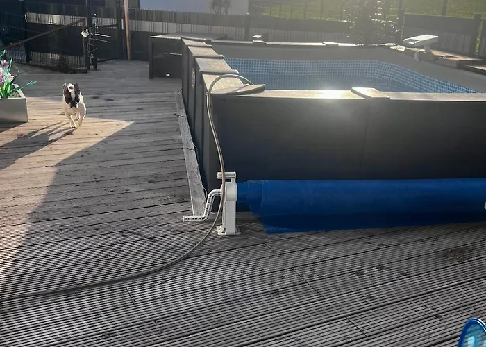 Modern Attic With Pool View Ac And Gym * Hutschenhausen