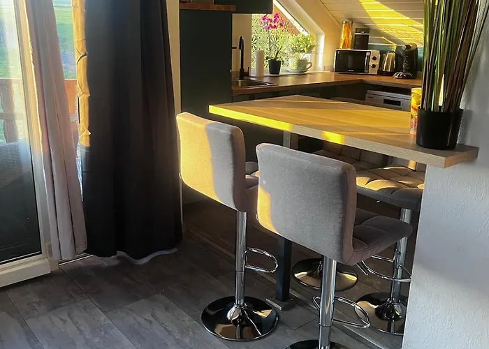 דירה Modern Attic With Pool View Ac And Gym Hutschenhausen