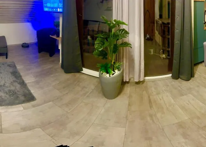 Modern Attic With Pool View Ac And Gym דירה *