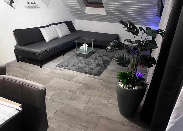 Modern Attic With Pool View Ac And Gym *