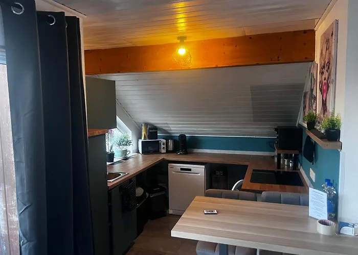 Modern Attic With Pool View Ac And Gym * Hutschenhausen