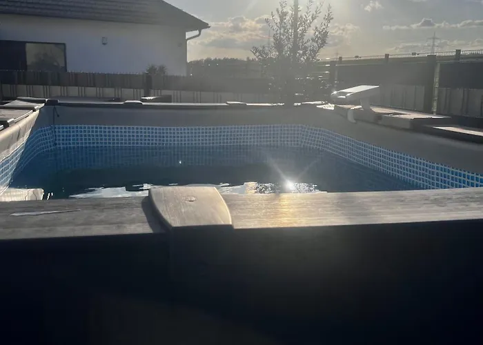 דירה Modern Attic With Pool View Ac And Gym Hutschenhausen