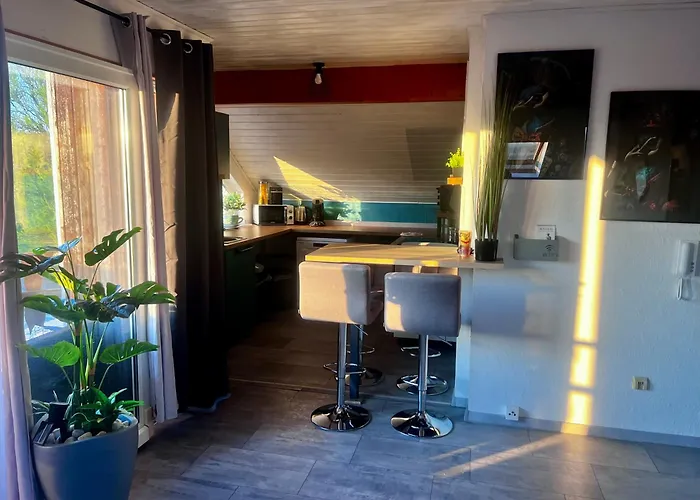 Modern Attic With Pool View Ac And Gym * Hutschenhausen