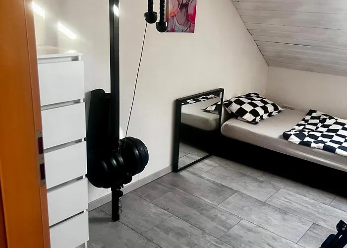 דירה Modern Attic With Pool View Ac And Gym Hutschenhausen